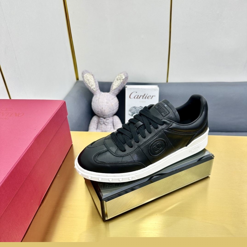 Valentino Sneakers